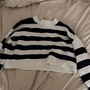 moon & madison Black and White Striped Sweater